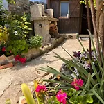 Antica Hébergement de vacances Gergei
